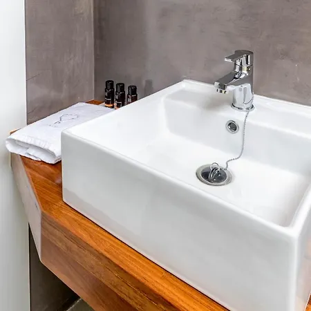 Iloftmalaga San Juan * Málaga