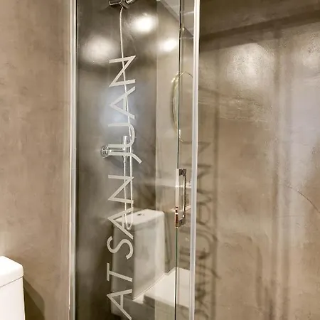 Iloftmalaga San Juan * Málaga