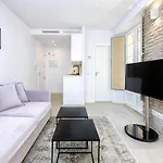 Iloftmalaga San Juan * מאלגה